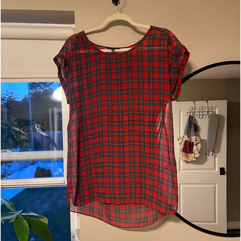 Holiday tartan tunic, sheer material excellent condition